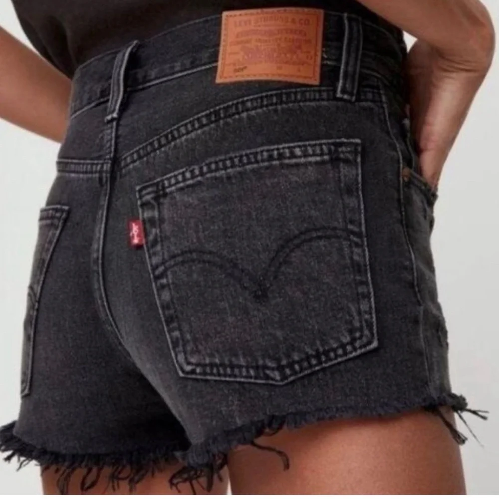 Levi’s 501 original raw edge button fly shorts in‎ lunar black size 31